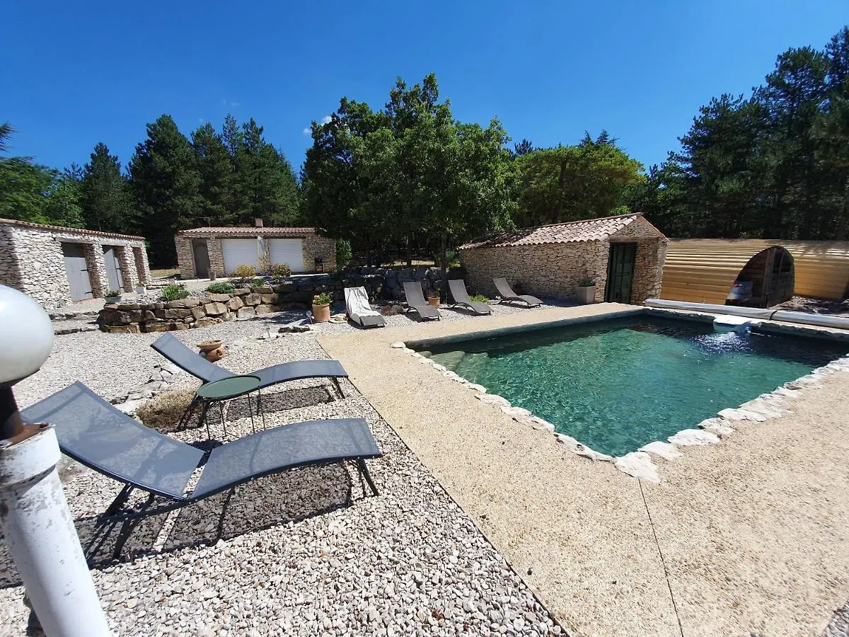 Apartment Gite Le Refuge Monieux France